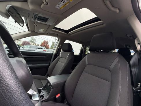 Used 2025 Honda CR-V EX image 31