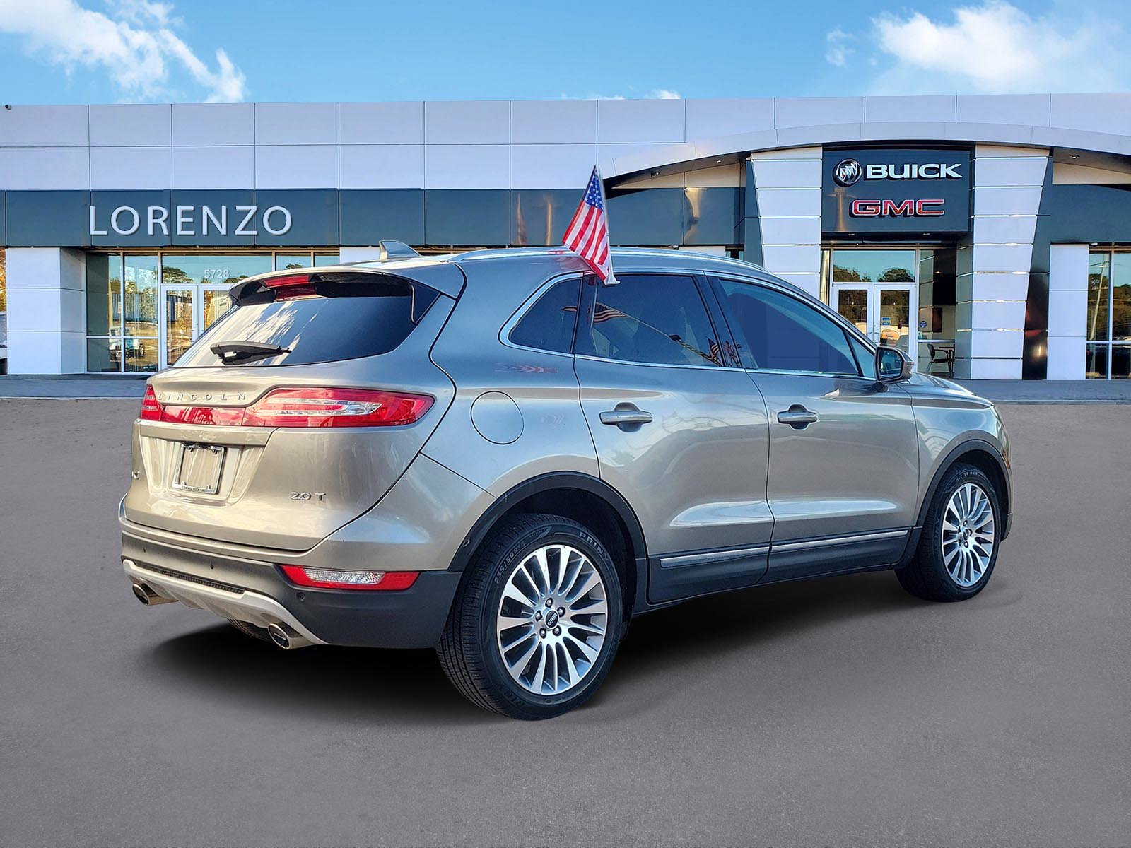 Used 2017 Lincoln MKC Reserve FWD image 5