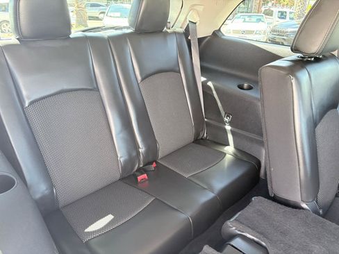 Used 2015 Dodge Journey Crossroad w/ Flexible Seating Group FWD image 17