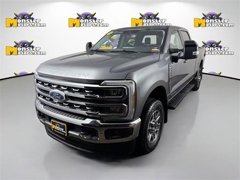 Used 2024 Ford F350 Lariat image 1