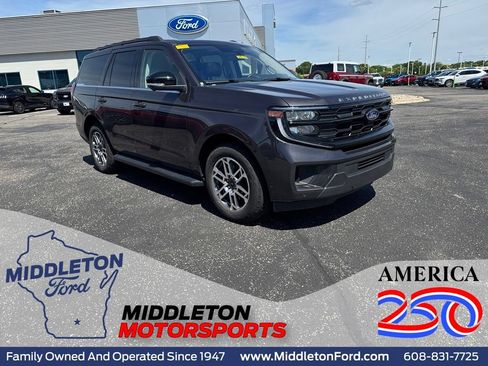 Certified 2025 Ford Expedition Active AWD/4WD image 1