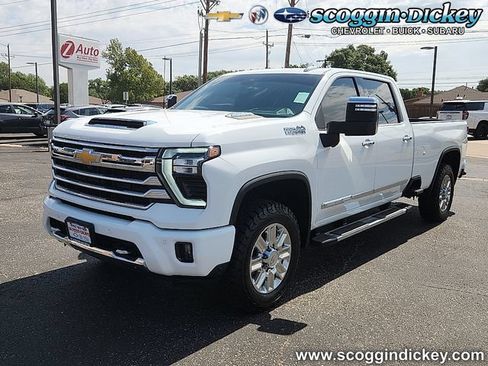 Certified 2024 Chevrolet Silverado 3500 High Country w/ High Country Premium Package AWD/4WD image 1