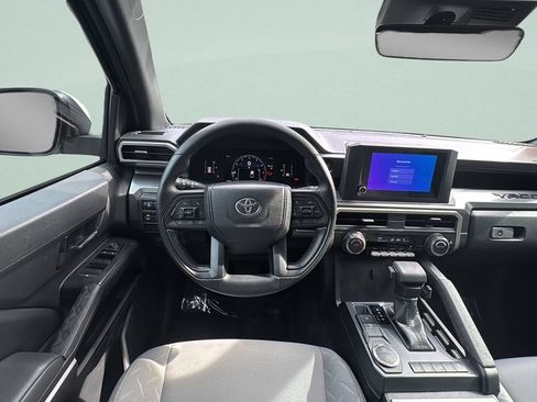 Used 2025 Toyota Tacoma SR5 RWD image 13