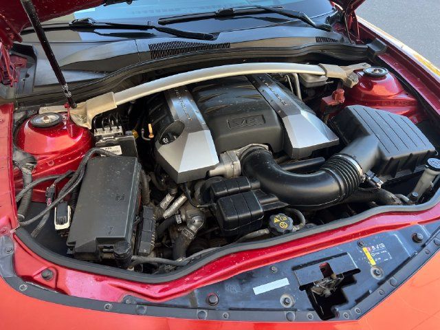 Used 2015 Chevrolet Camaro SS w/ RS Package RWD image 33