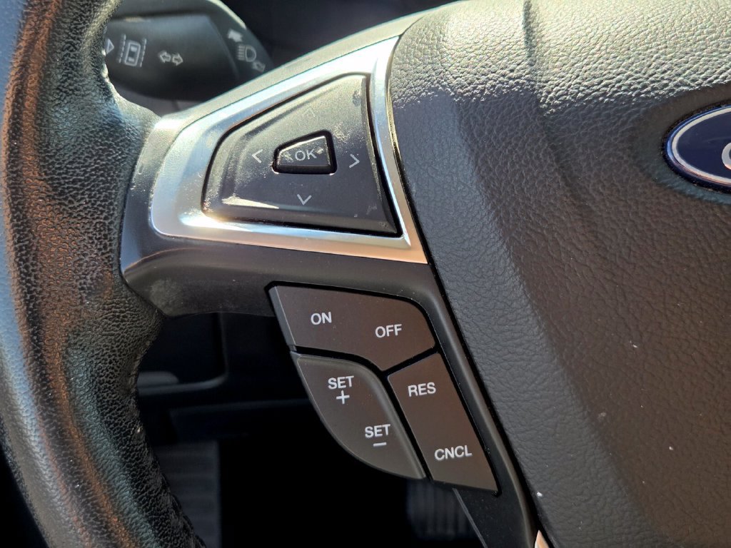 Used 2019 Ford Edge Titanium FWD image 20