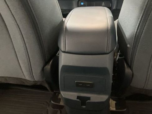 Used 2025 Ford Maverick XLT w/ Equipment Group 302A image 24