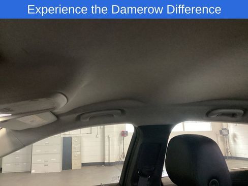 Used 2017 Chevrolet Impala LT w/ Convenience Package image 12