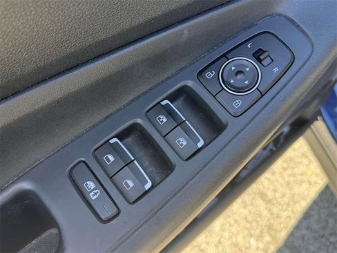 Used 2022 Hyundai Santa Fe SEL image 15