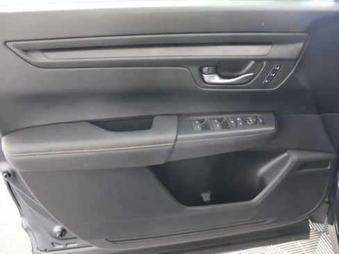 Used 2025 Honda CR-V Sport-L image 25