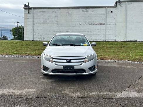Used 2010 Ford Fusion SE FWD image 9