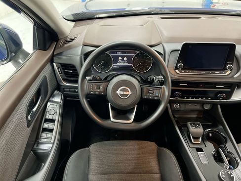 Used 2023 Nissan Rogue SV AWD/4WD image 11