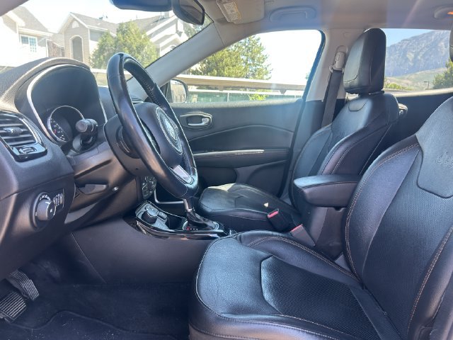 Used 2020 Jeep Compass Limited AWD/4WD image 24