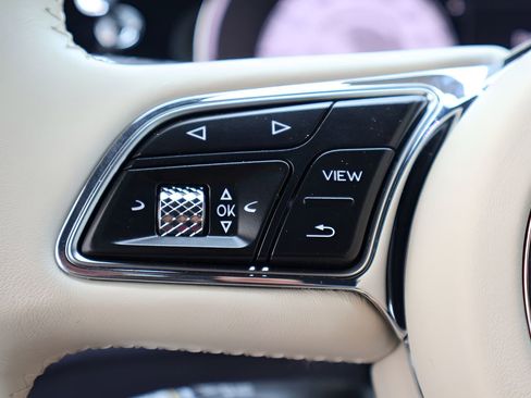 Certified 2023 Bentley Continental GT V8 AWD/4WD image 26