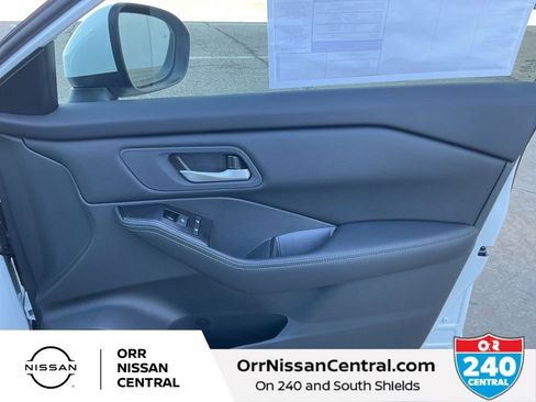 New 2026 Nissan Rogue SV image 10