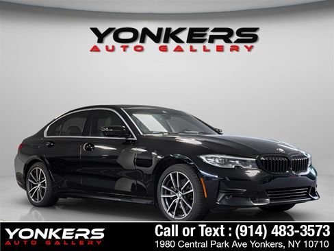 Used 2021 BMW 330e w/ Convenience Package RWD image 9