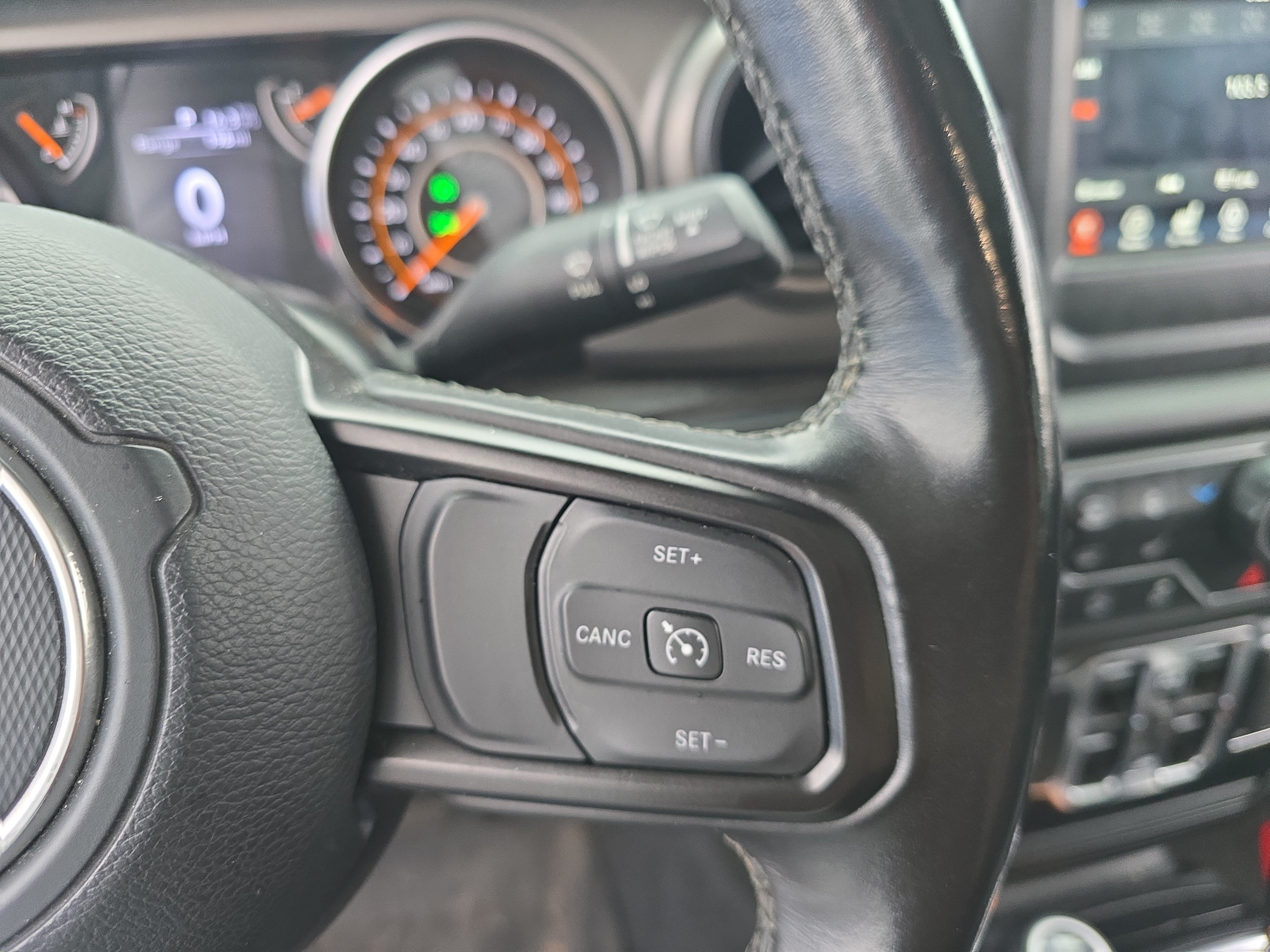 Used 2022 Jeep Gladiator Mojave AWD/4WD image 22