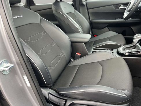 Used 2023 Kia Forte GT-Line w/ GT-Line Premium Package image 24