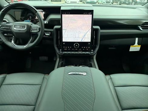 New 2026 GMC Yukon XL AT4 w/ AT4 Premium Plus Package AWD/4WD image 9