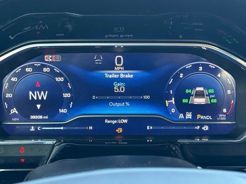 Used 2024 Chevrolet Silverado 3500 LTZ w/ LTZ Plus Package image 23