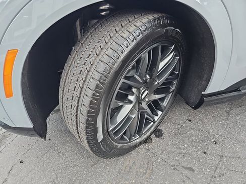 New 2026 Cadillac Escalade IQL Sport 1 w/ LPO, ONYX Package image 36