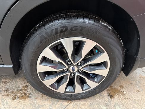 Used 2024 Subaru Outback Touring XT image 9