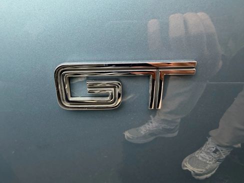 Used 2006 Ford Mustang GT Premium image 25