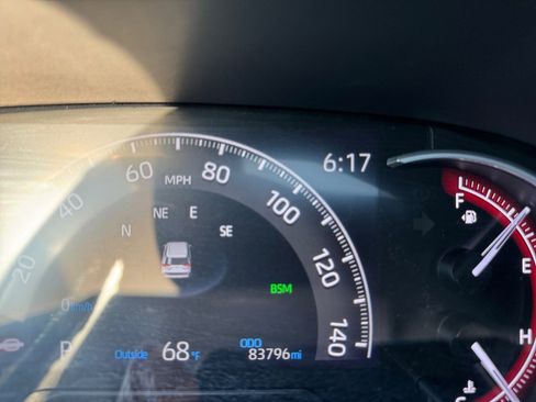 Used 2024 Toyota RAV4 XLE Premium image 11