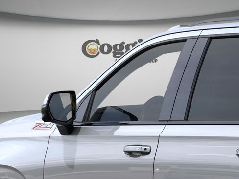 New 2026 Chevrolet Suburban Z71 image 22