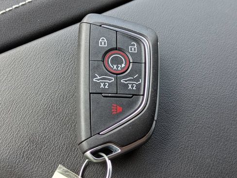 Used 2024 Chevrolet Corvette Stingray Coupe RWD image 29