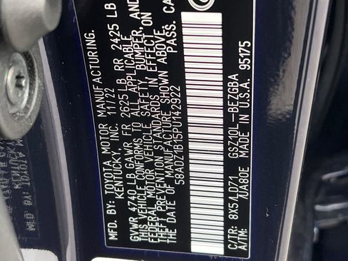 Certified 2023 Lexus ES 350 w/ Premium Package image 27