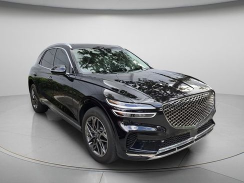 Used 2024 Genesis GV70 2.5T w/ Advanced Package AWD/4WD image 4