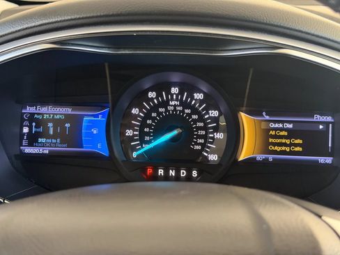 Used 2013 Ford Fusion SE FWD image 32