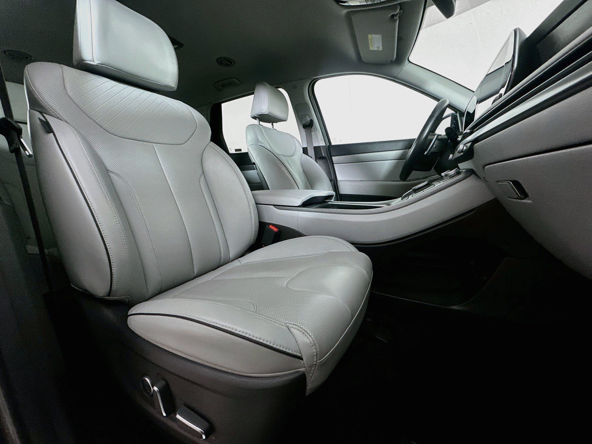 Used 2025 Hyundai Palisade SEL AWD/4WD image 34