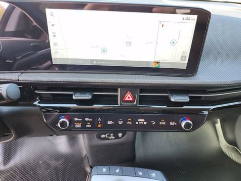 New 2026 Kia EV6 Wind RWD image 24