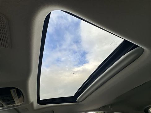 Used 2024 Lexus NX 250 FWD w/ Premium Package image 17