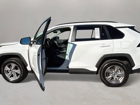 Used 2024 Toyota RAV4 XLE image 13