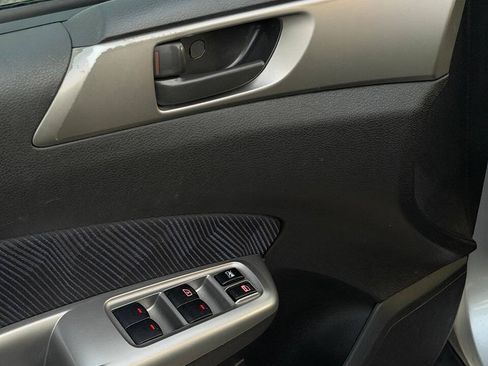 Used 2010 Subaru Forester 2.5X AWD/4WD image 28