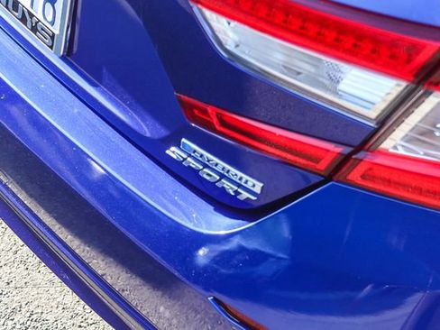 Used 2022 Honda Accord Sport image 11