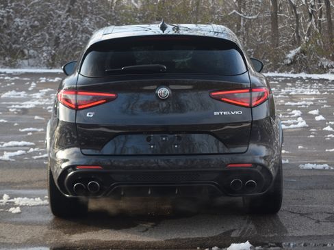 Used 2019 Alfa Romeo Stelvio Quadrifoglio w/ Driver Assist Dynamic Package image 23