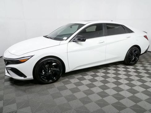 New 2026 Hyundai Elantra SEL Sport Premium w/ Cargo Package image 4