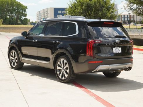 Used 2021 Kia Telluride S FWD image 3