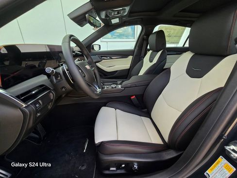 New 2026 Cadillac CT5 V RWD image 10