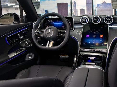 Used 2026 Mercedes-Benz CLE 300 4MATIC Cabriolet image 18