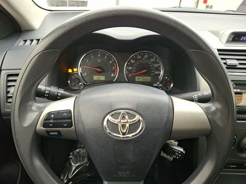 Used 2012 Toyota Corolla S image 15
