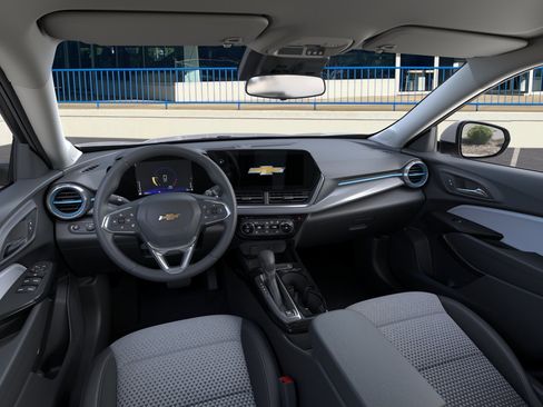 New 2026 Chevrolet Trax LT FWD image 15