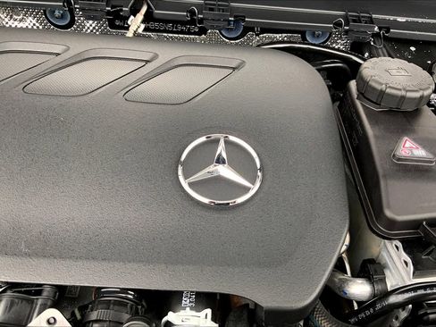 New 2025 Mercedes-Benz CLA 250 4MATIC image 16