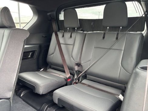 Used 2023 Lexus GX 460 Premium image 26
