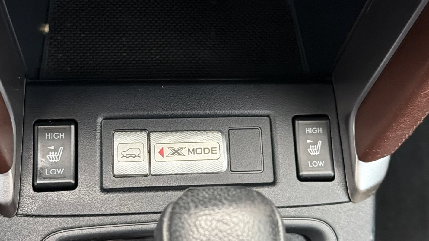 Used 2017 Subaru Forester 2.5i Touring AWD/4WD image 19