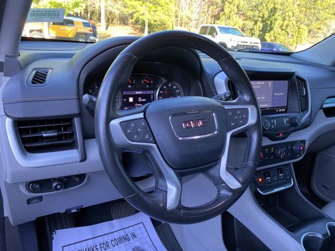 Used 2020 GMC Terrain SLT w/ Preferred Package AWD/4WD image 17
