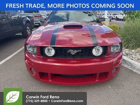 Used 2008 Ford Mustang GT Premium RWD image 2